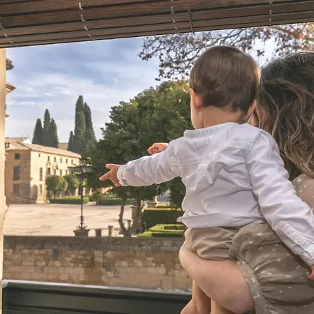 Balcones Con Encanto - Vistas Al Conjunto Monumental Patrimonio De La Humanidad * Úbeda